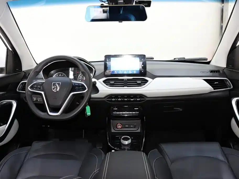 Baojun 530 2018 1.8L Automatic Deluxe Edition (National V Emission Standard) — миниатюра 12