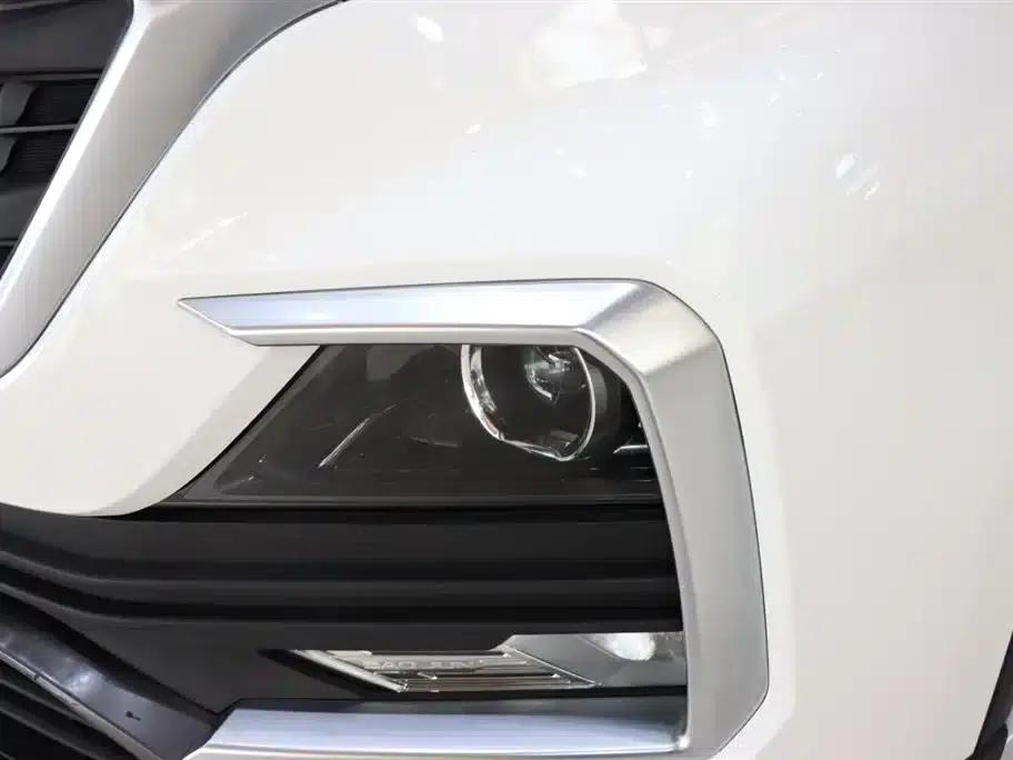 Baojun 530 2018 1.8L Automatic Deluxe Edition (National V Emission Standard) — миниатюра 7