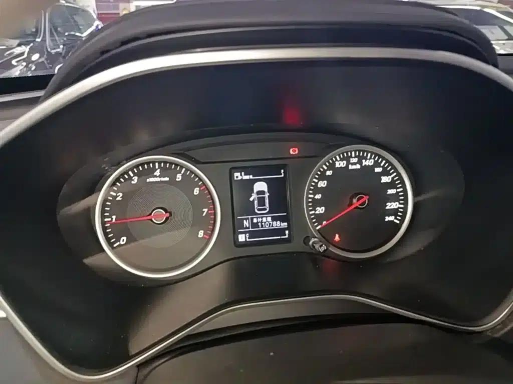 Baojun 530 2018 1.8L Automatic Elite (National V Emission Standard) — миниатюра 12