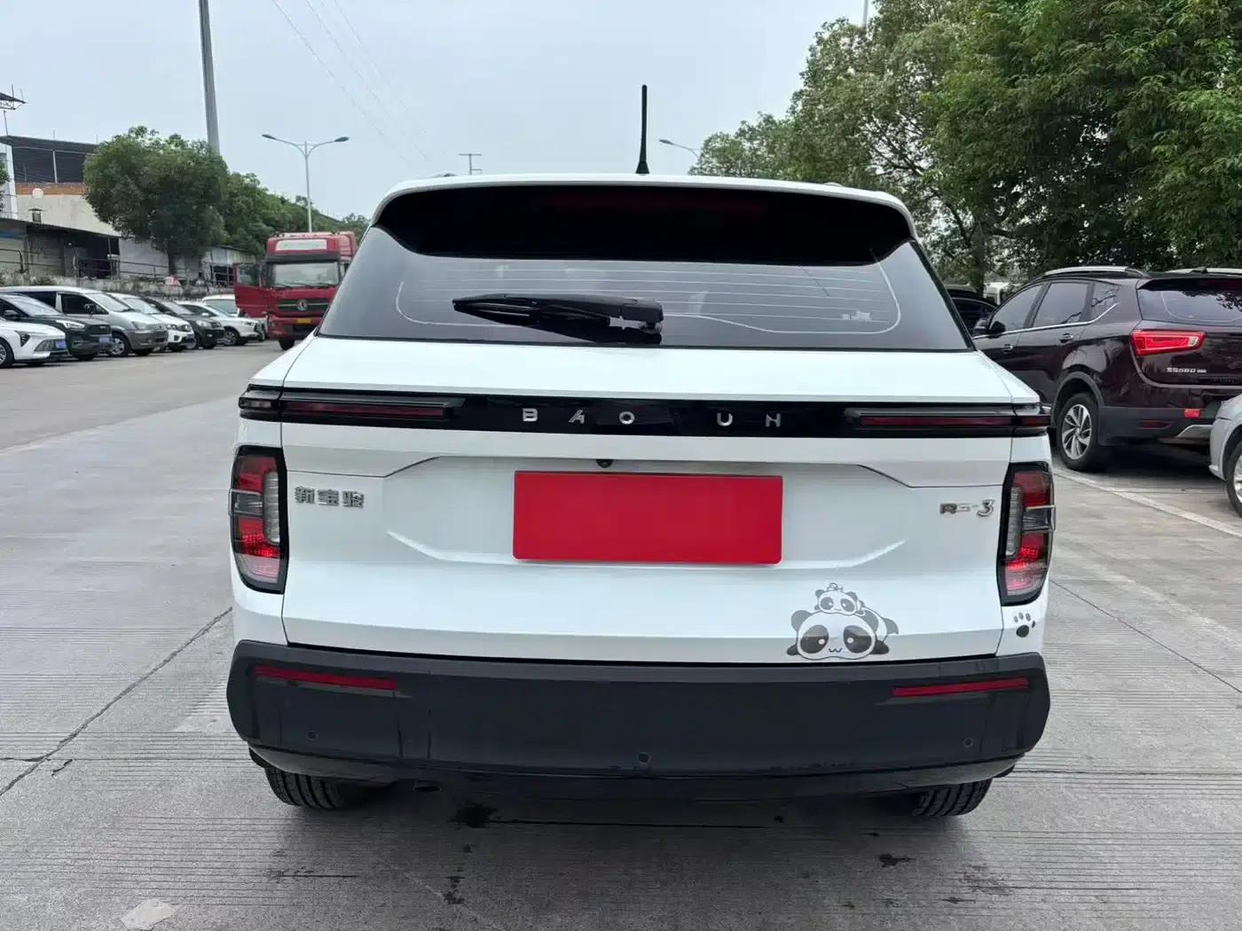 Baojun RS-3 2020 1.5L Manual Intelligent Elite Edition — миниатюра 8