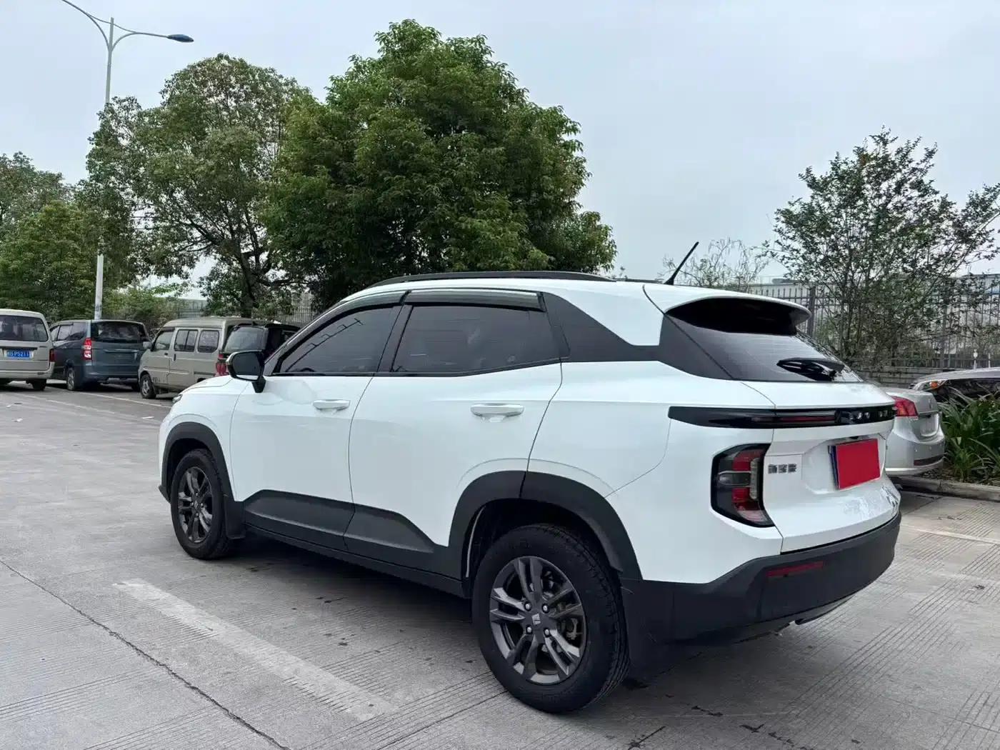 Baojun RS-3 2020 1.5L Manual Intelligent Elite Edition — миниатюра 9