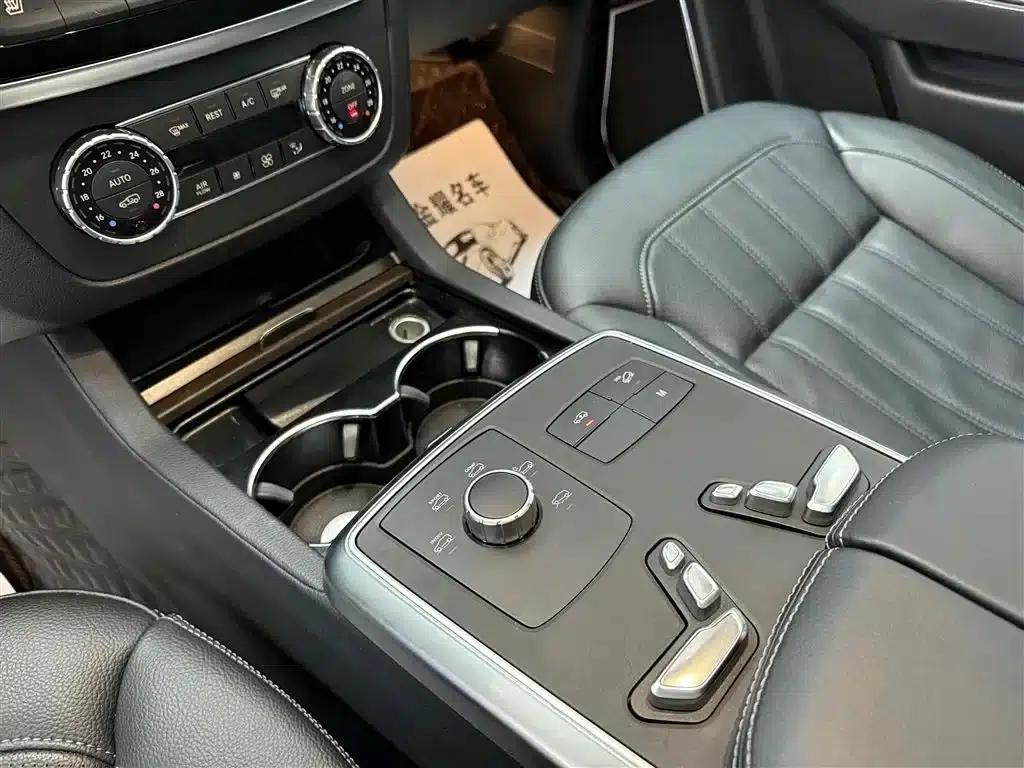 Beijing BJ90 2021 4.0T Premium Edition — миниатюра 20