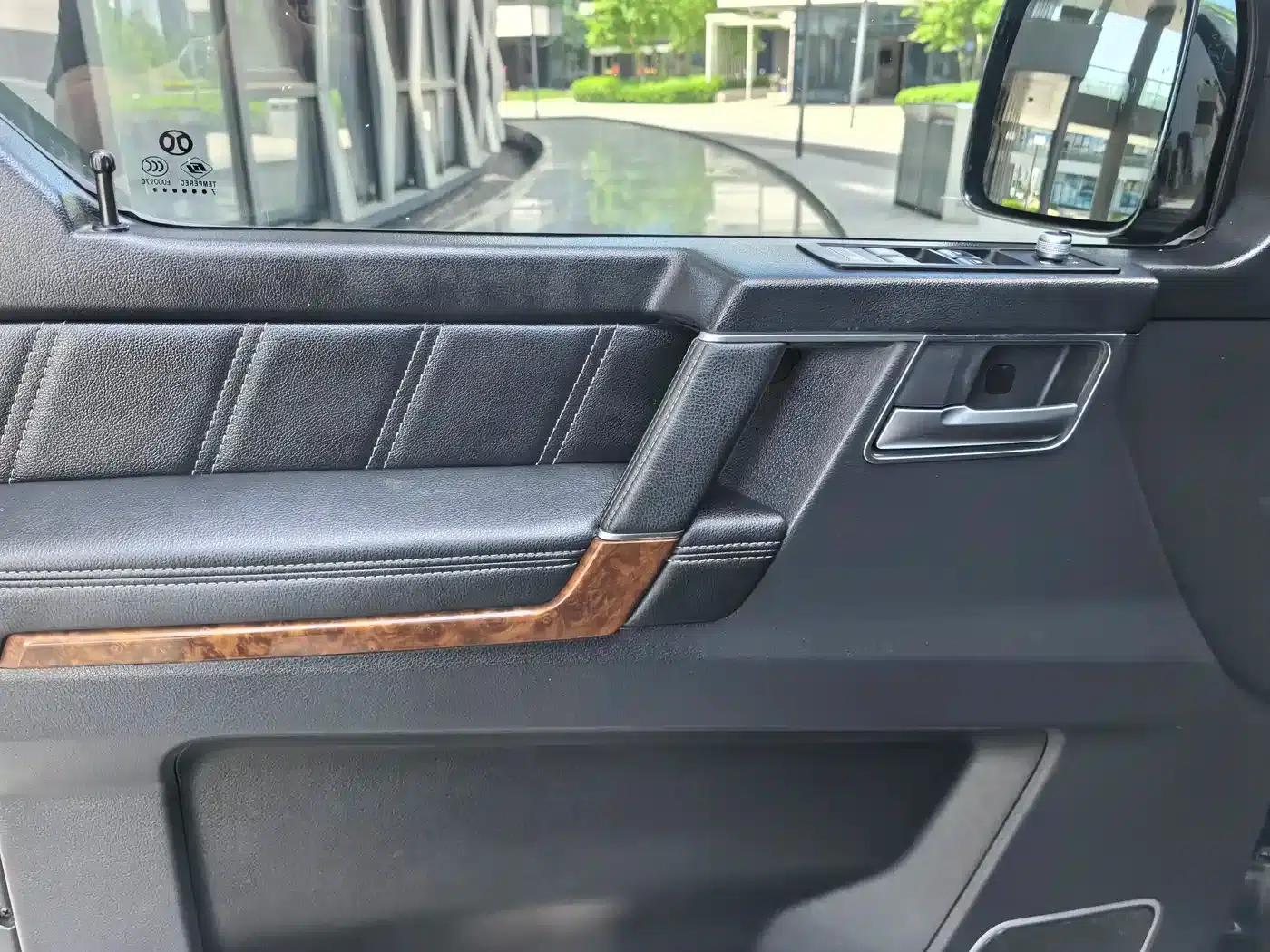 Beijing BJ80 2016 2.3T Automatic Premium Edition — миниатюра 11