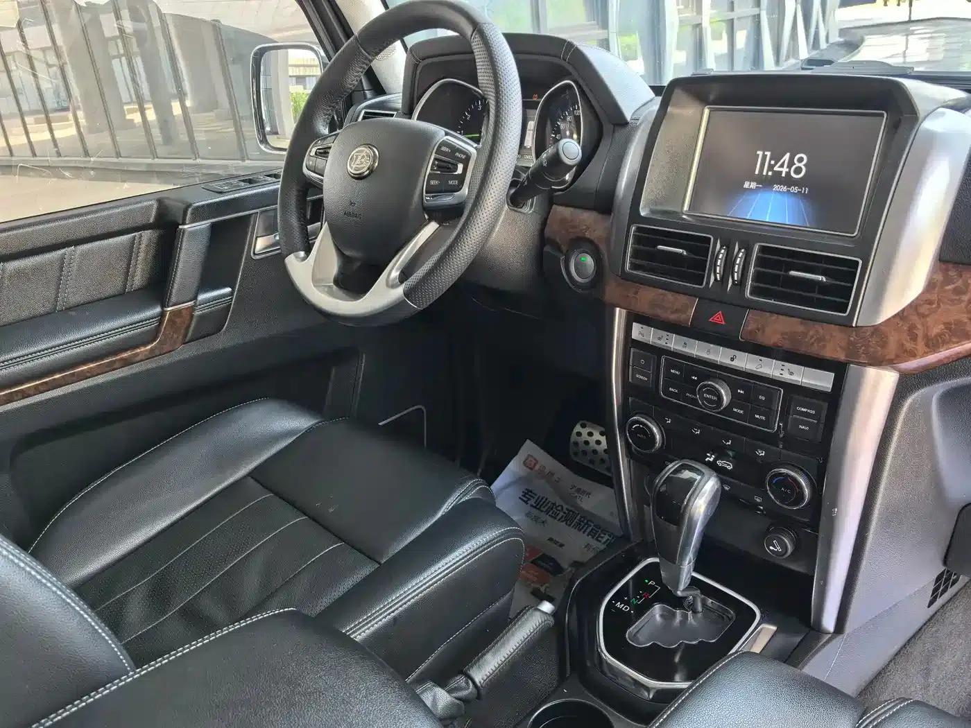 Beijing BJ80 2016 2.3T Automatic Premium Edition — миниатюра 22