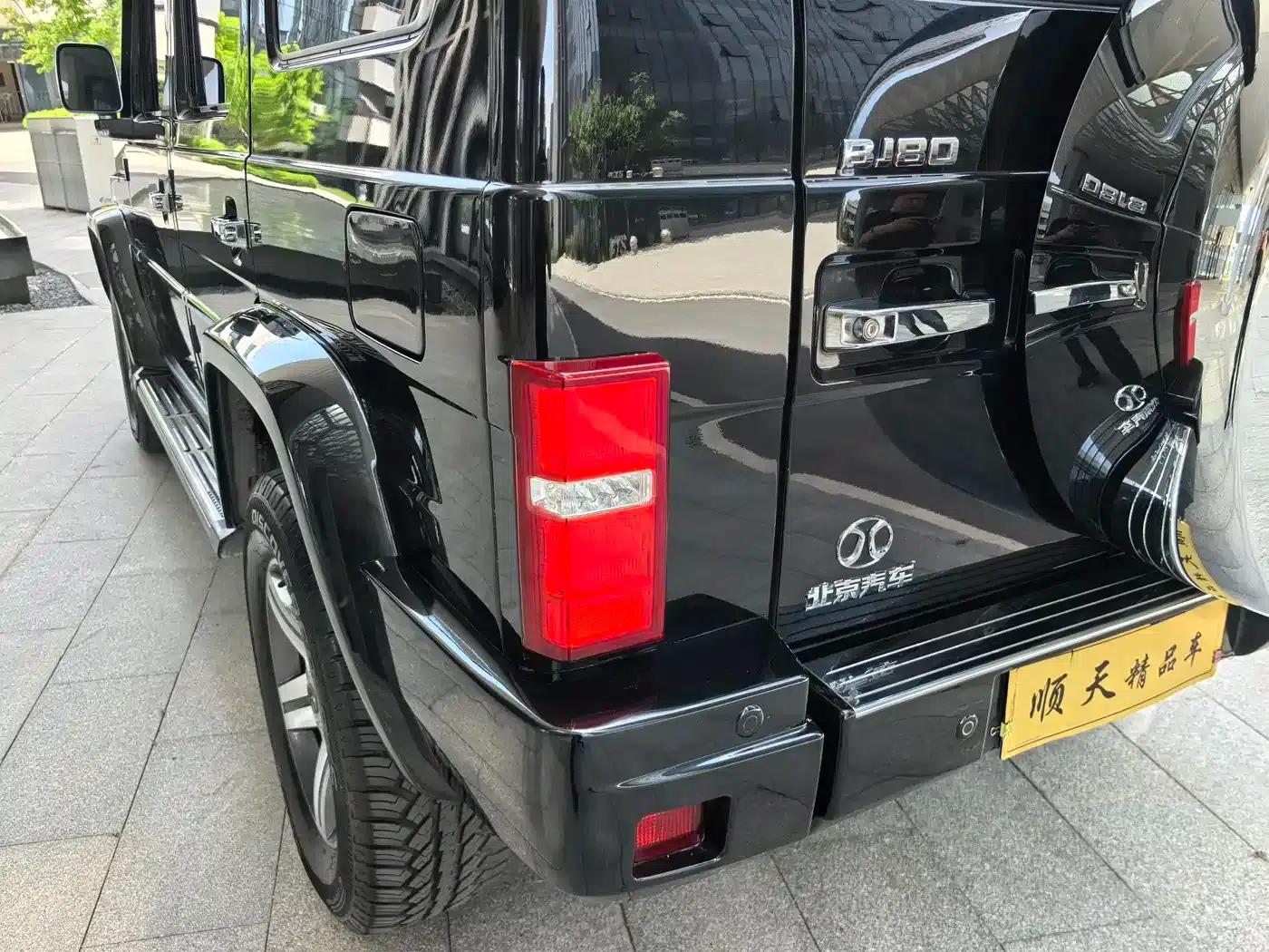 Beijing BJ80 2016 2.3T Automatic Premium Edition — миниатюра 25