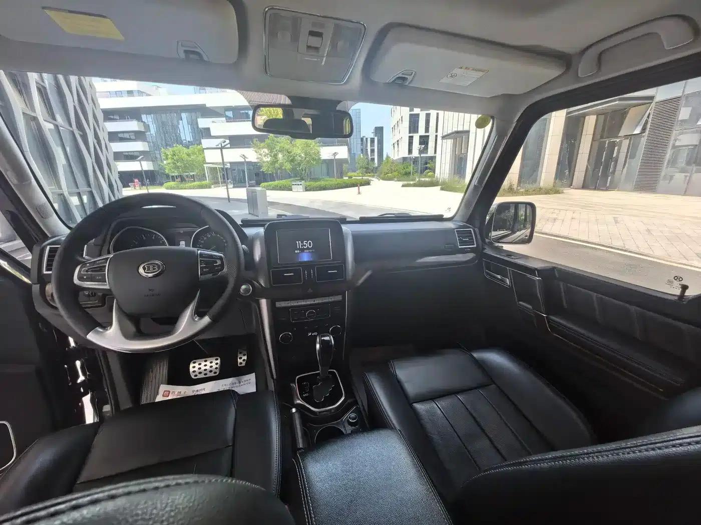 Beijing BJ80 2016 2.3T Automatic Premium Edition — миниатюра 27