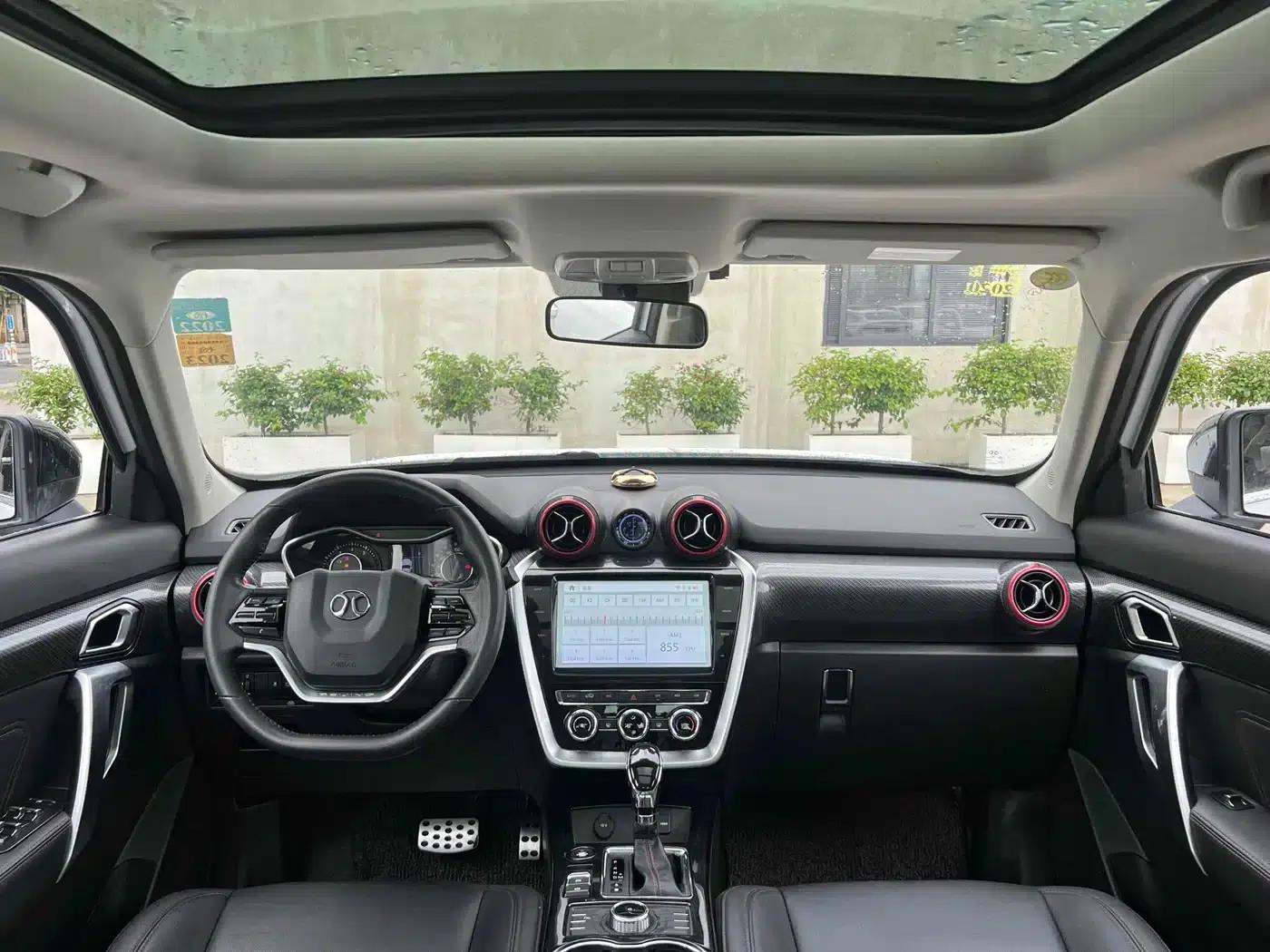 Beijing BJ20 2018 1.5T CVT Luxury Edition — миниатюра 11