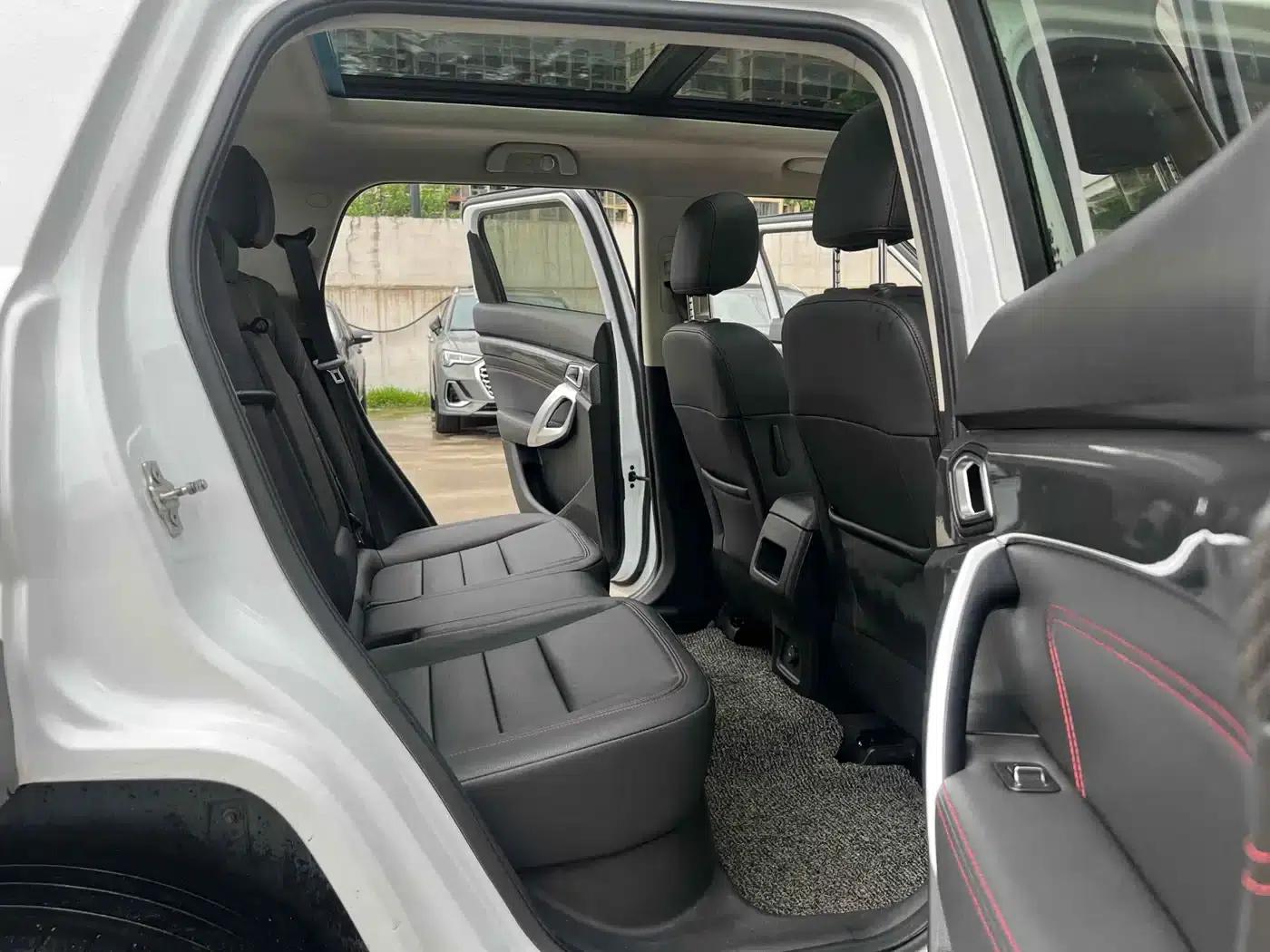 Beijing BJ20 2018 1.5T CVT Luxury Edition — миниатюра 13