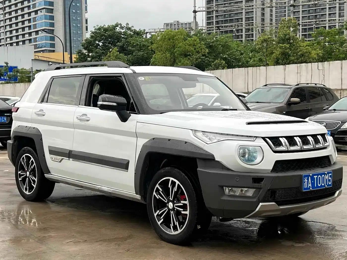 Beijing BJ20 2018 1.5T CVT Luxury Edition — миниатюра 3