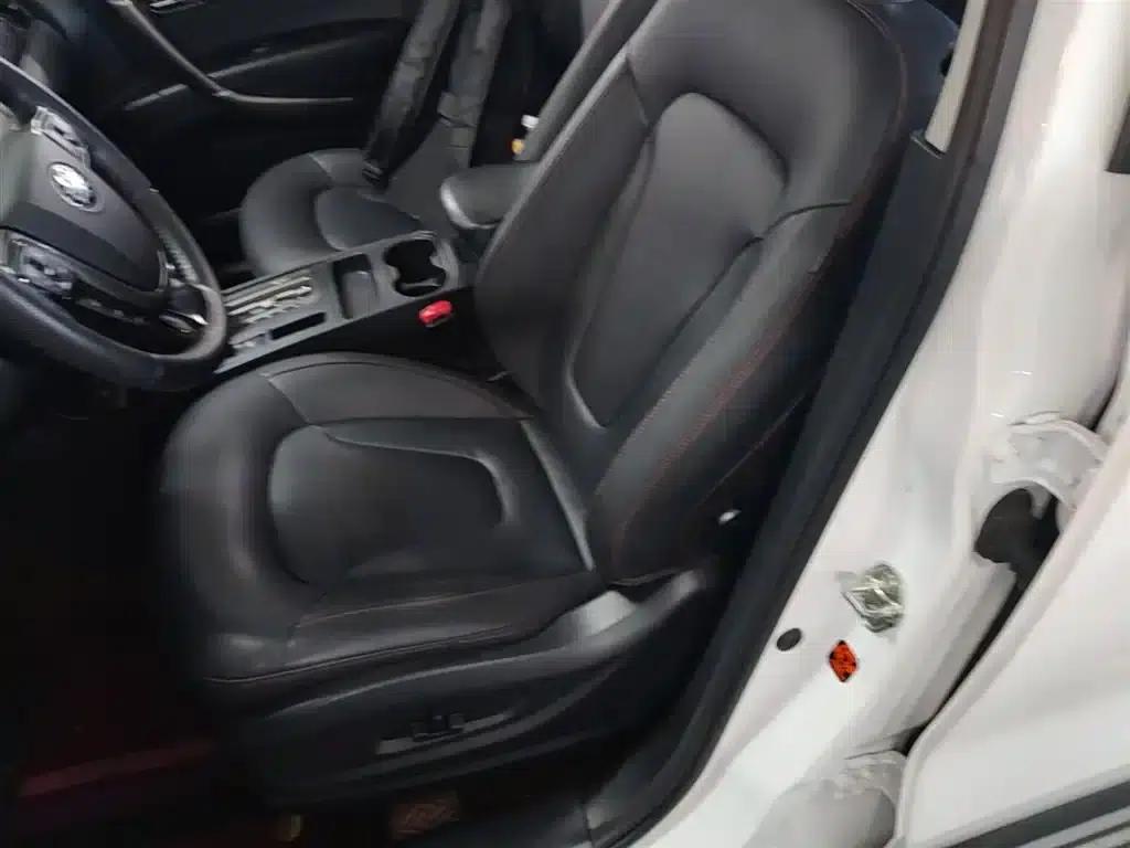 Besturn X80 2016 2.0L Automatic Luxury Edition — миниатюра 15