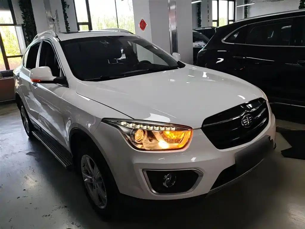 Besturn X80 2016 2.0L Automatic Luxury Edition — миниатюра 4