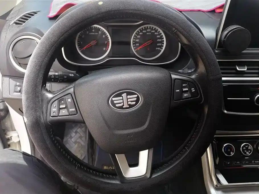 Bestune X40 2019 1.6L Manual Deluxe Edition (China VI Emission Standard) — миниатюра 15