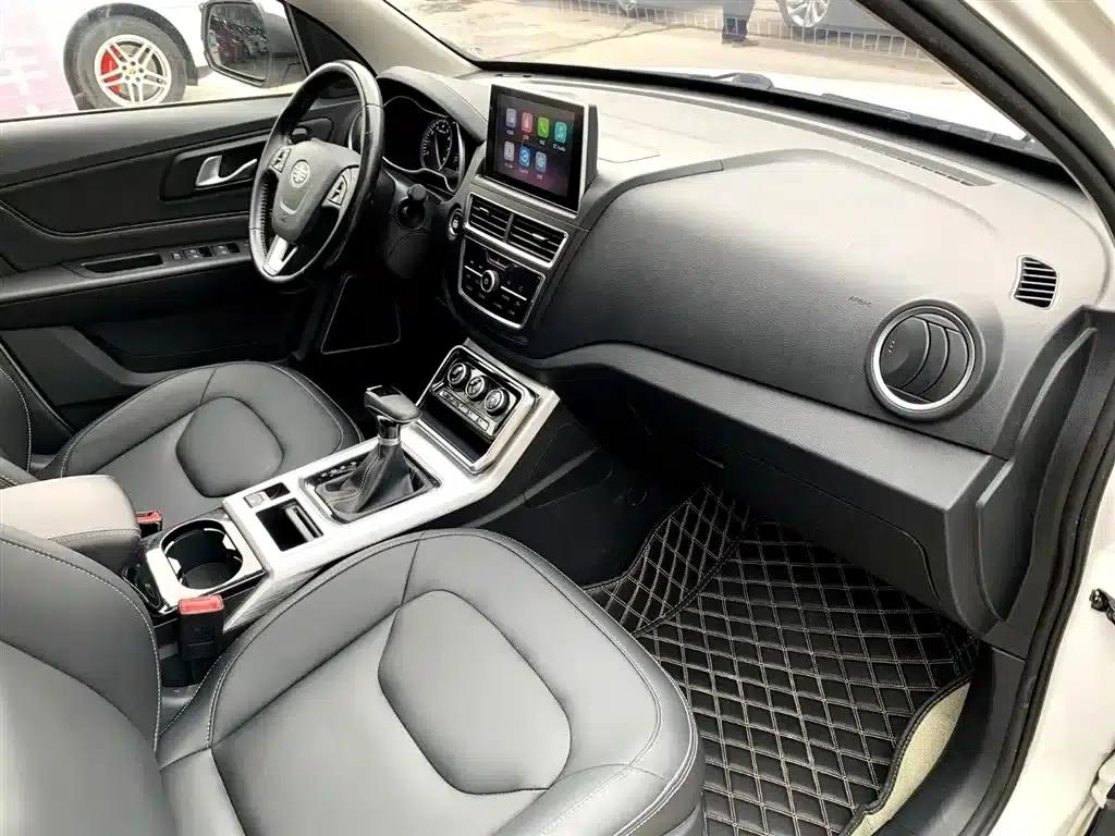 Bestune X40 2019 1.6L Automatic Luxury Model (China VI Emission Standard) — миниатюра 13