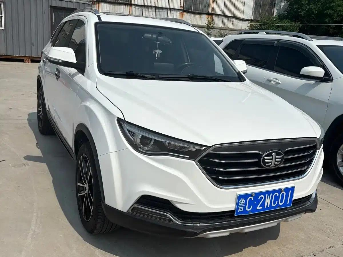 Besturn X40 2017 1.6L Automatic Luxury Edition — миниатюра 2