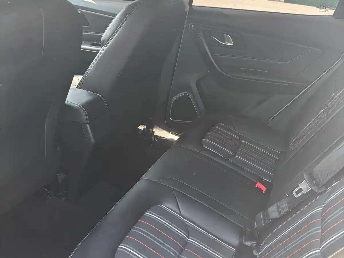 Besturn X40 2017 1.6L Automatic Luxury Edition — миниатюра 6