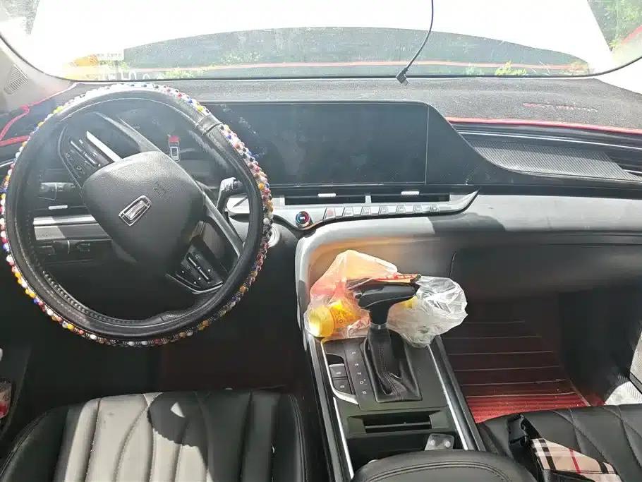 Bestune T55 2023 1.5T Automatic Leap Forward Edition — миниатюра 12