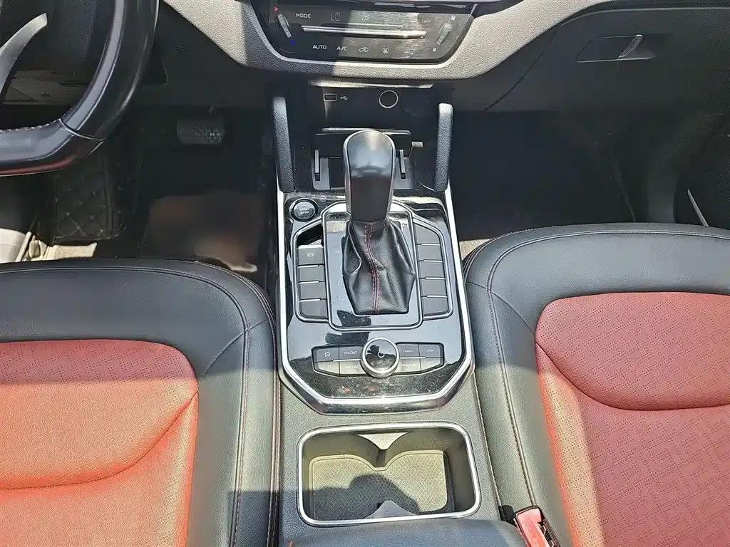 Bestune T33 2019 1.6L Automatic Connected Smart Edition (National V Emission Standard) — миниатюра 12