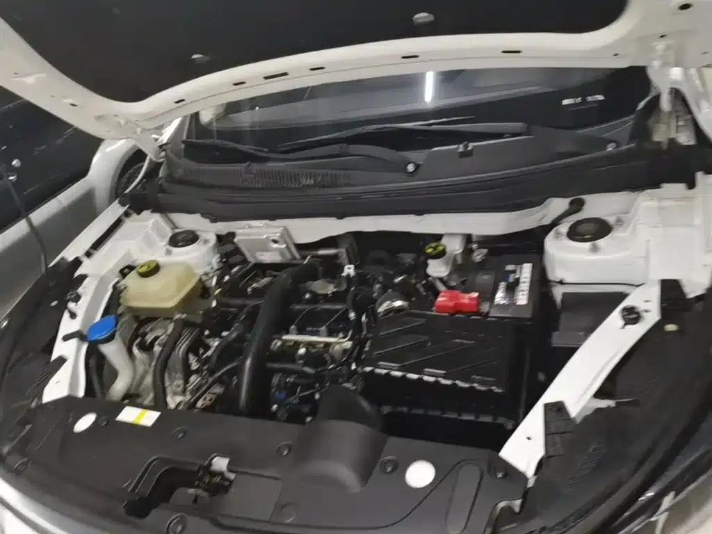 Beijing X3 2019 1.5T Manual Glory Edition — миниатюра 20