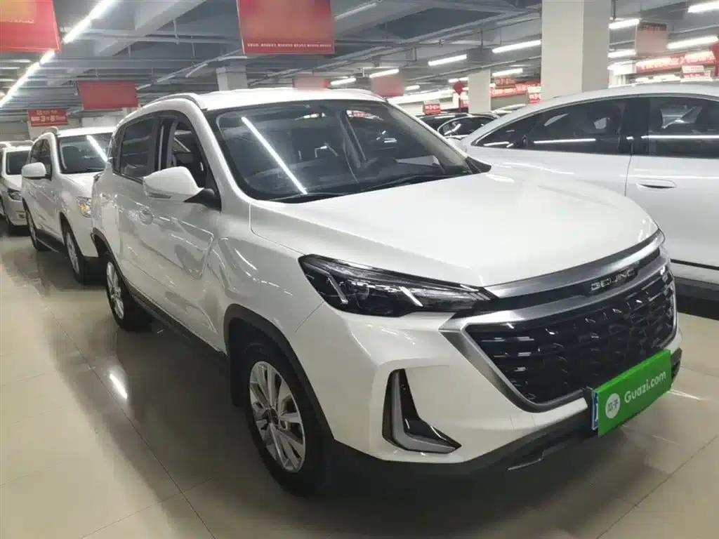 Beijing X3 2019 1.5T Manual Glory Edition — миниатюра 4