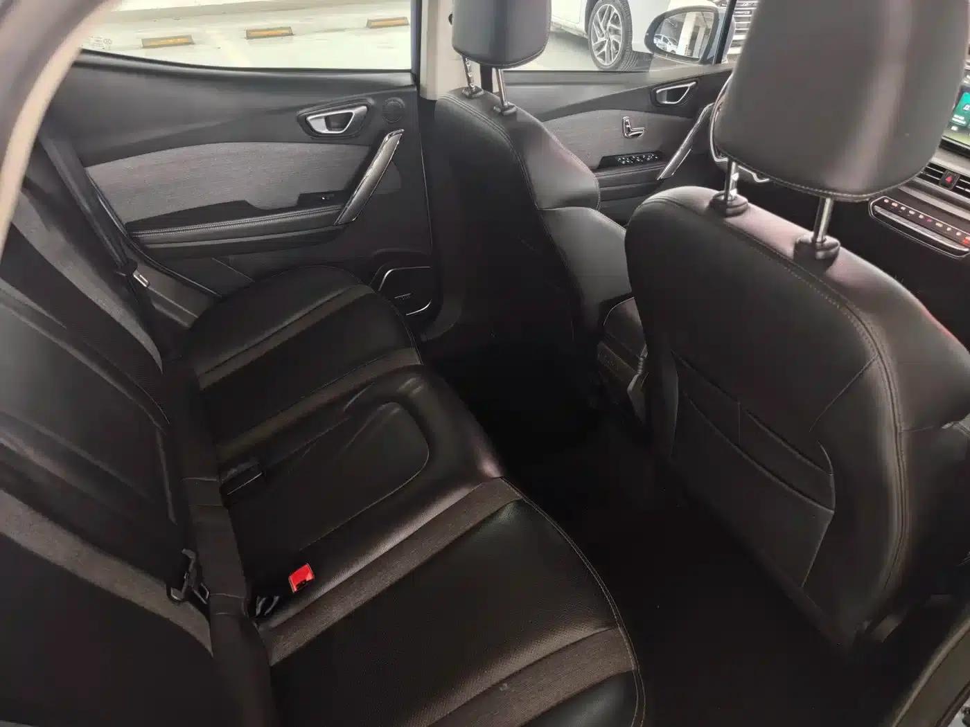 Beijing EX3 2019 R600 Sporty Edition — миниатюра 11