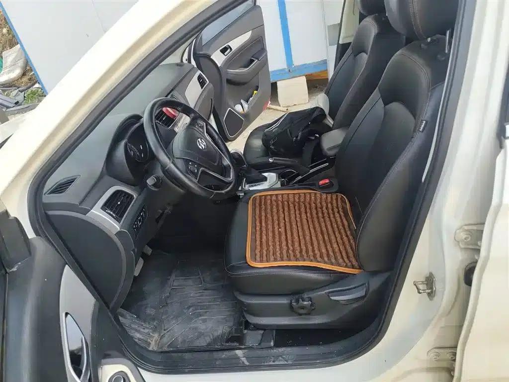 Senova X55 2016 1.5T CVT Elite Edition — миниатюра 8