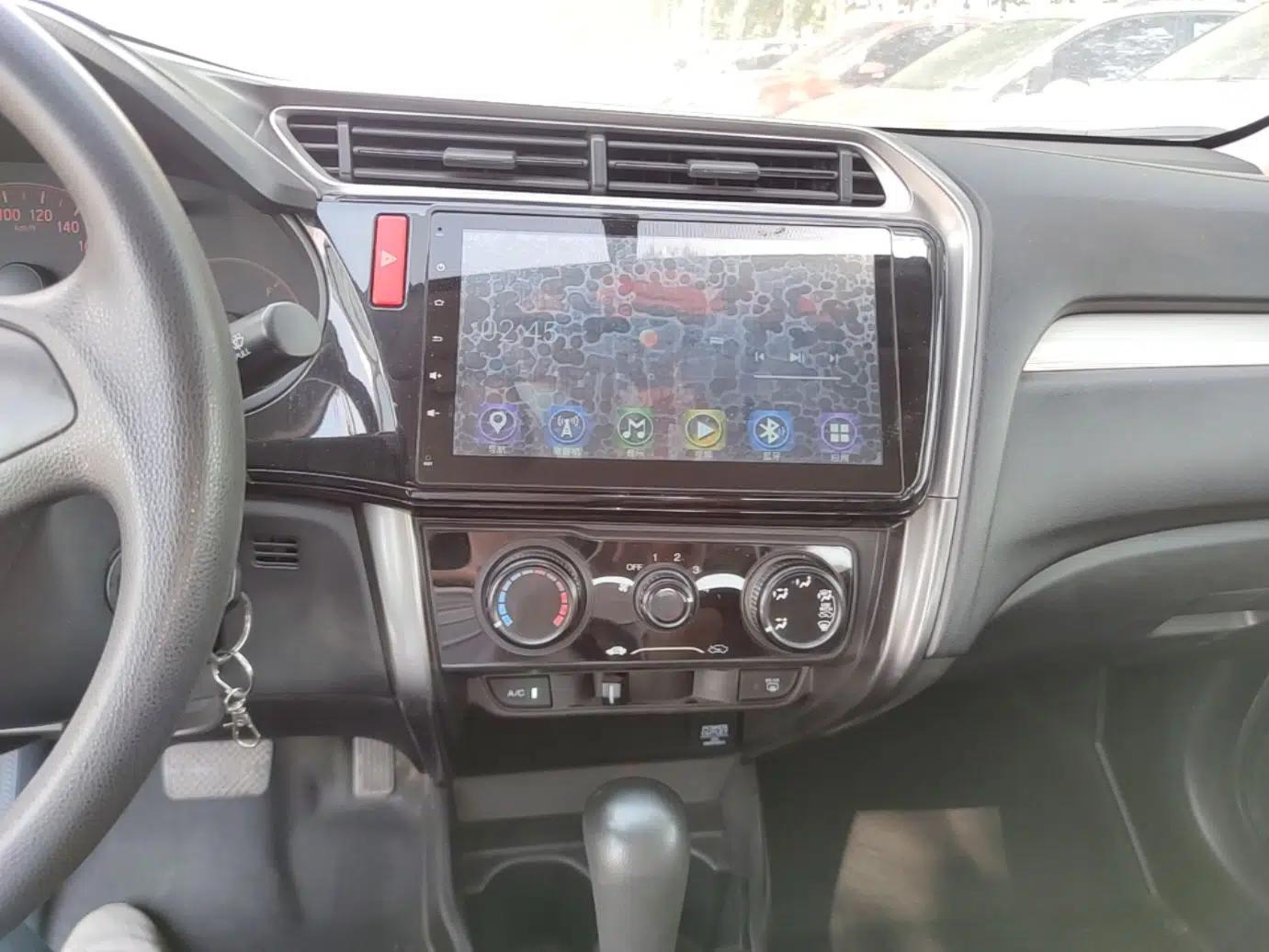 Honda Greiz 2016 1.5L CVT Classic Edition — миниатюра 16