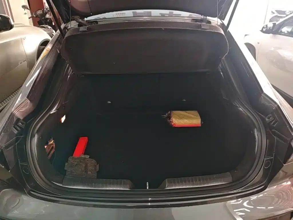 Changan UNI-V Smart Electric iDD 2023 Model, Smart Electric iDD 1.5T, 113km/h Smart Fun Edition — миниатюра 19