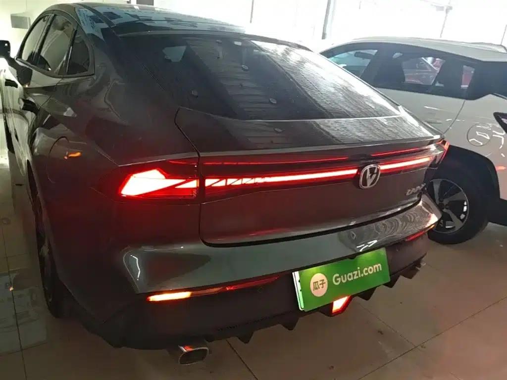 Changan UNI-V Smart Electric iDD 2023 Model, Smart Electric iDD 1.5T, 113km/h Smart Fun Edition — миниатюра 6