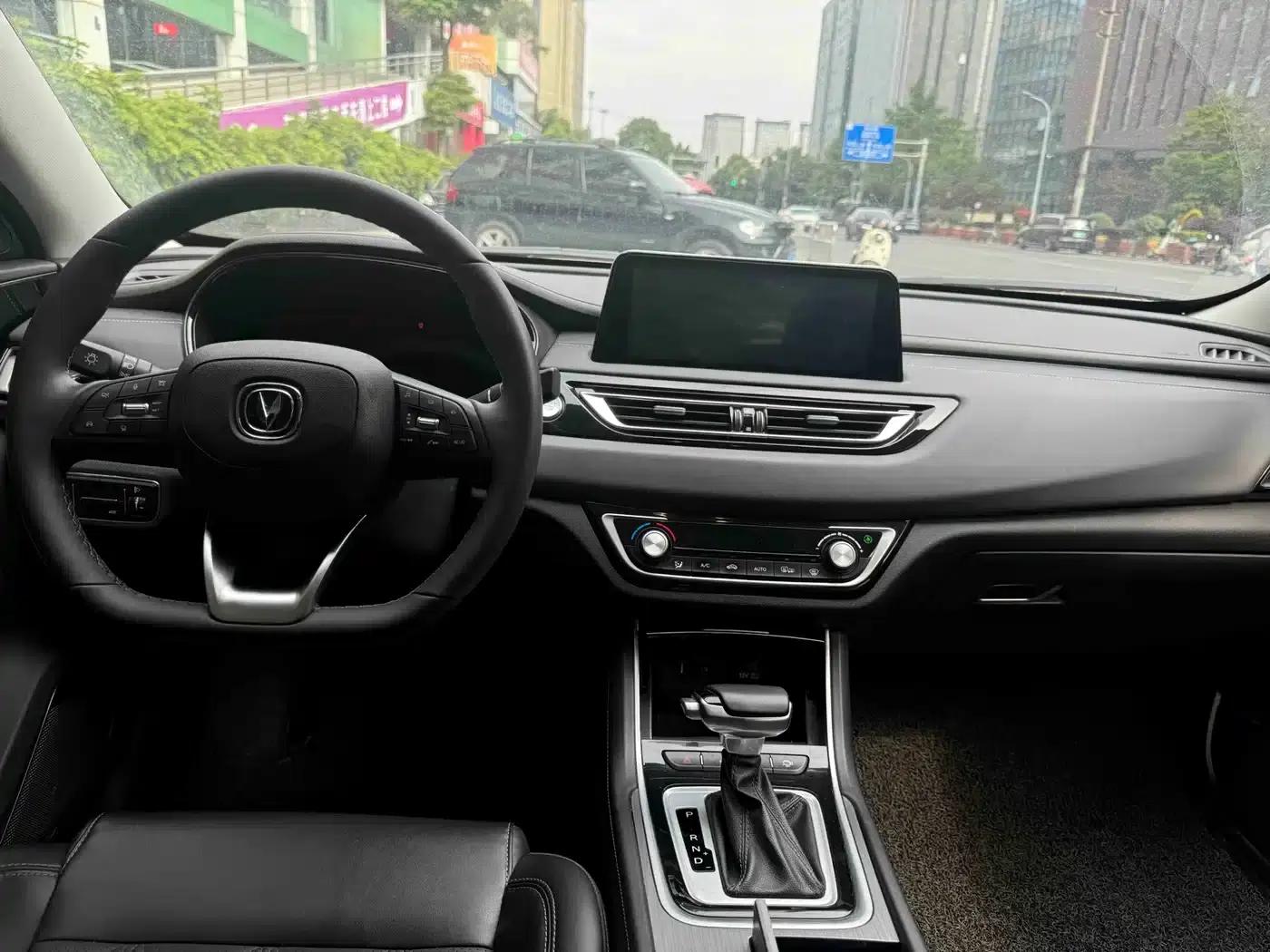 Ruicheng CC 2022 Blue Whale Edition 1.5T DCT Premium — миниатюра 5