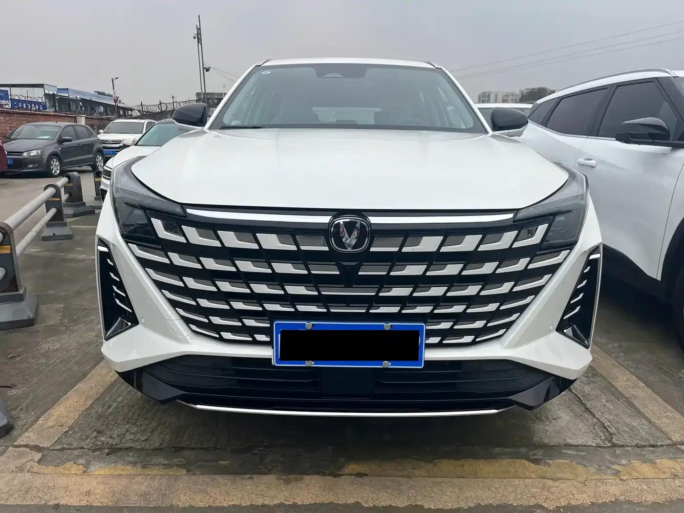 Changan UNI-Z 2025 1.5T Dragon Edition — миниатюра 2
