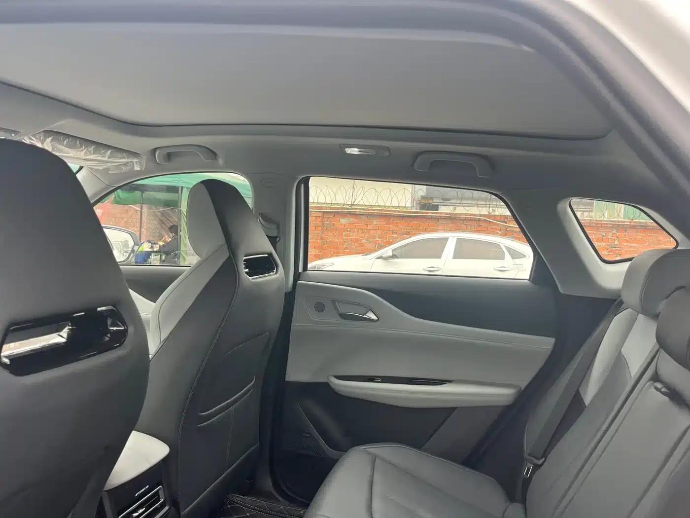 Changan UNI-Z 2025 1.5T Dragon Edition — миниатюра 15