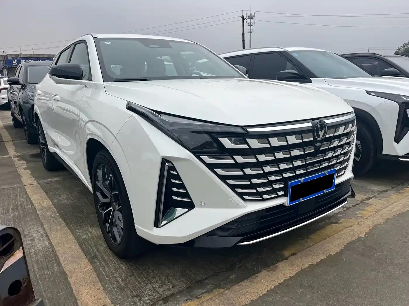 Changan UNI-Z 2025 1.5T Dragon Edition — миниатюра 3