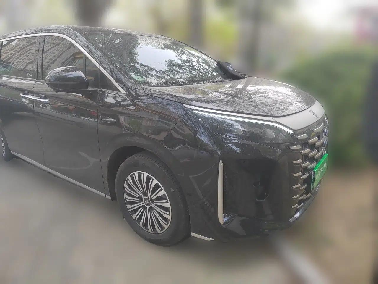 BYD Xia 2025 DM-i 1.5T 180km Beyond Edition — миниатюра 3