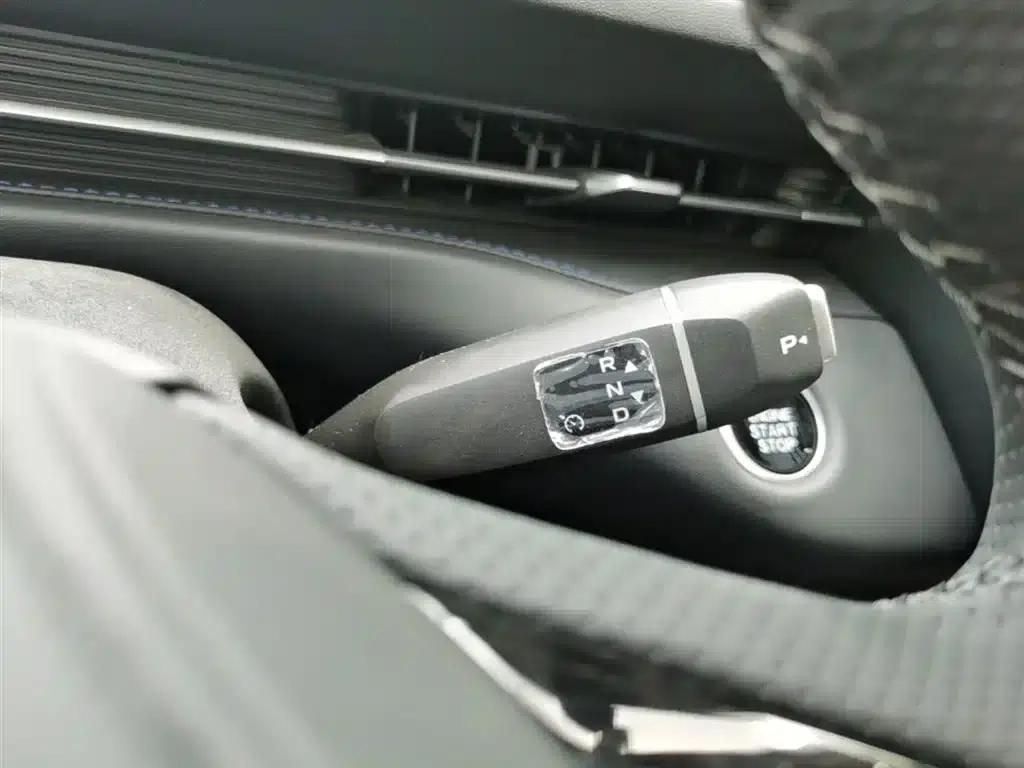 Changan Eado PHEV 2025 Smart Blue Whale 145KM Battleship Edition — миниатюра 13