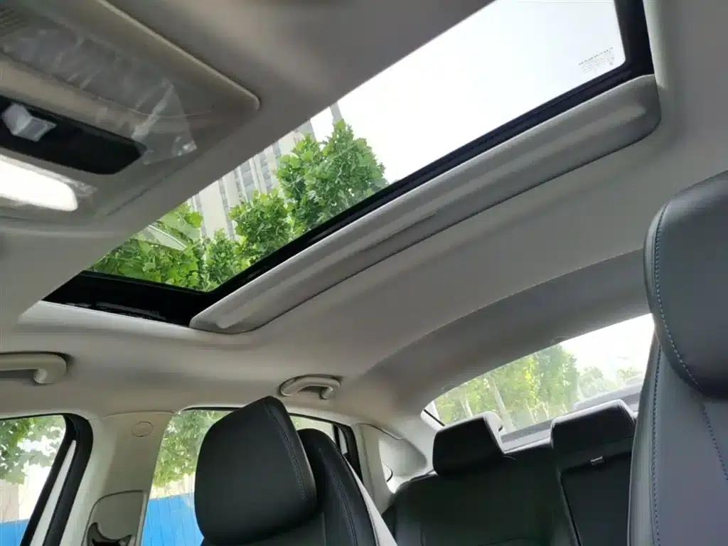 Changan Eado PHEV 2025 Smart Blue Whale 145KM Battleship Edition — миниатюра 17