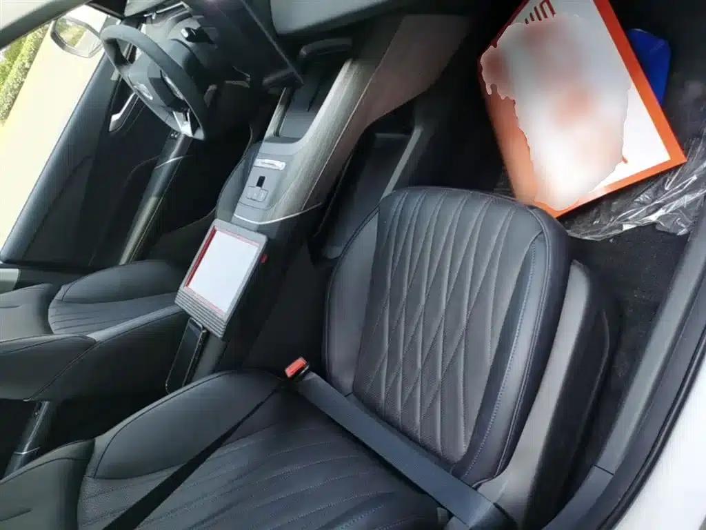 Changan Eado PHEV 2025 Smart Blue Whale 145KM Battleship Edition — миниатюра 24