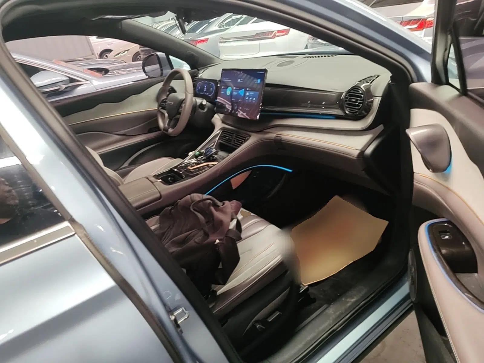 BYD Frigate 07 2023 DM-i 100KM Luxury Model — миниатюра 23