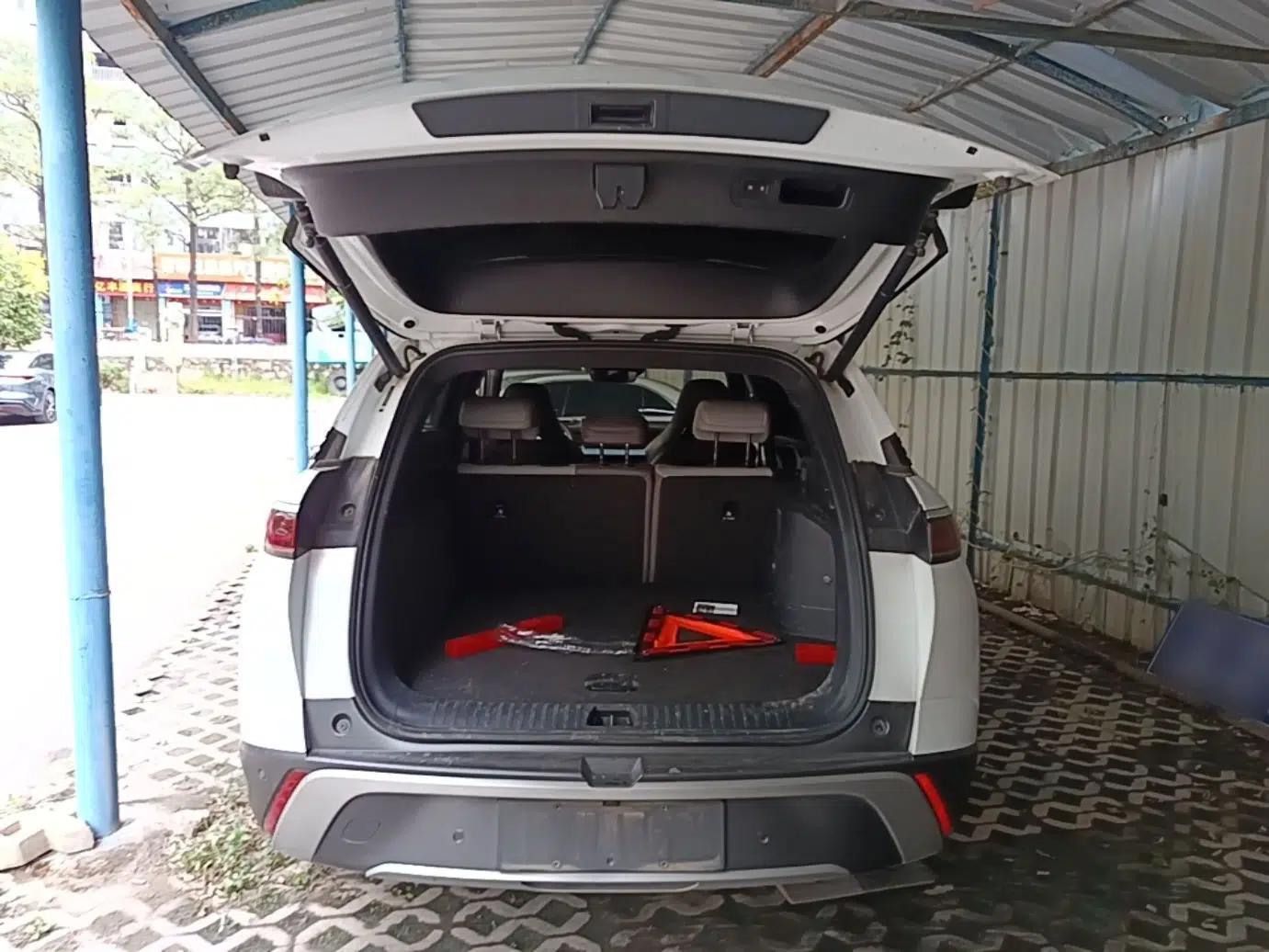 BYD Frigate 07 2024 HONOR Edition DM-i 205KM Flagship Model — миниатюра 22