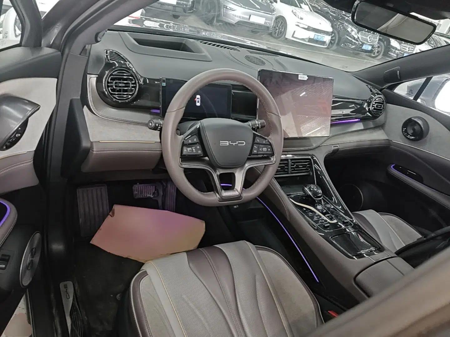 BYD Frigate 07 2023 DM-i 100KM Flagship Model — миниатюра 13