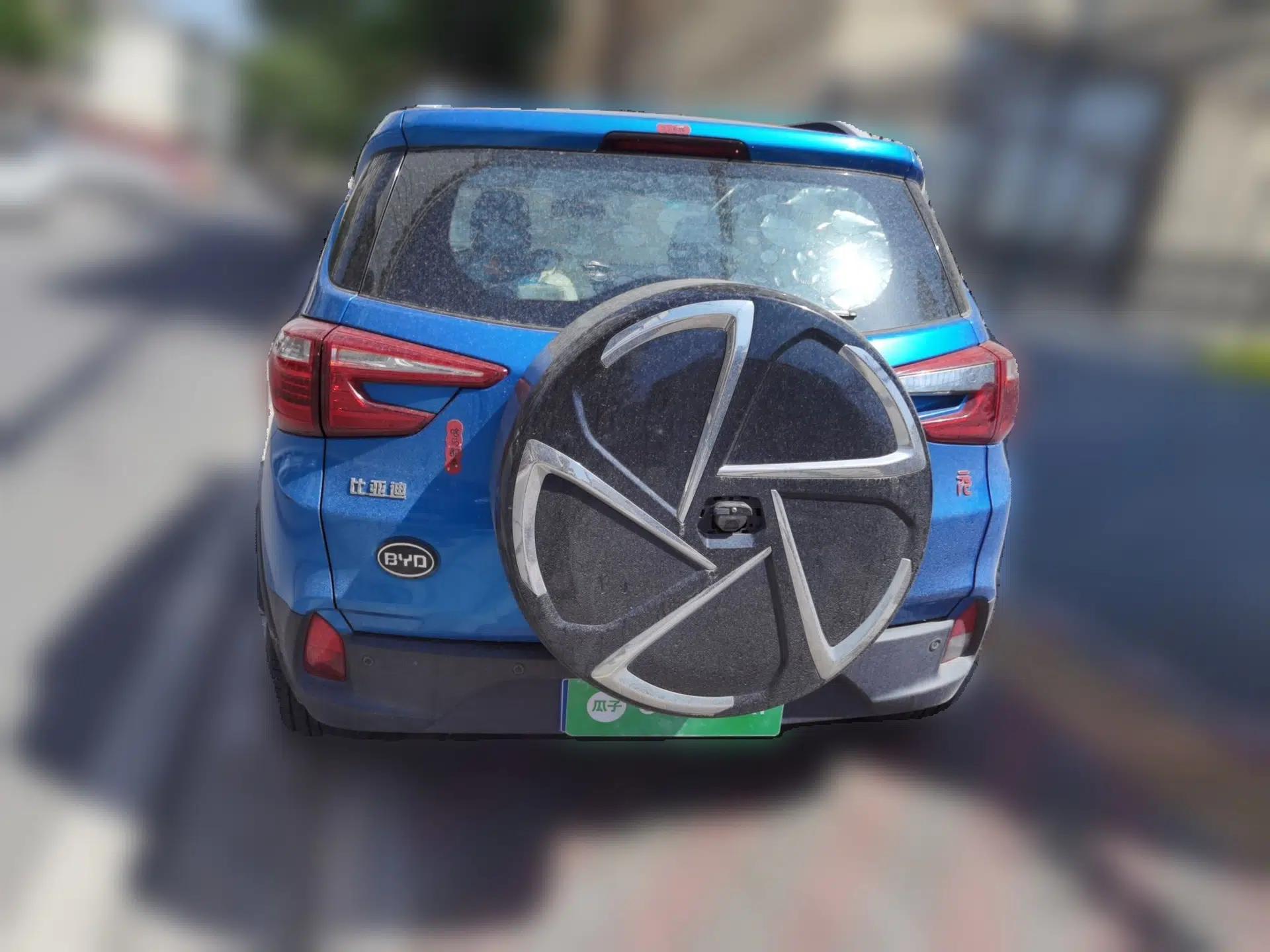 BYD Yuan 2016 1.5L Manual Luxury Version — миниатюра 5