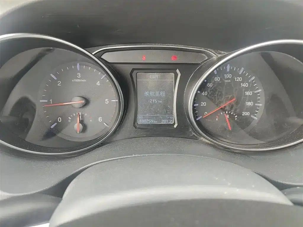 Wingle 6 2014 2.0T 2WD Navigator Model 4D20B — миниатюра 12