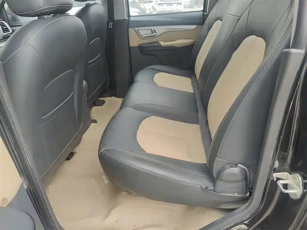 Wingle 6 2014 2.0T 2WD Navigator Model 4D20B — миниатюра 17