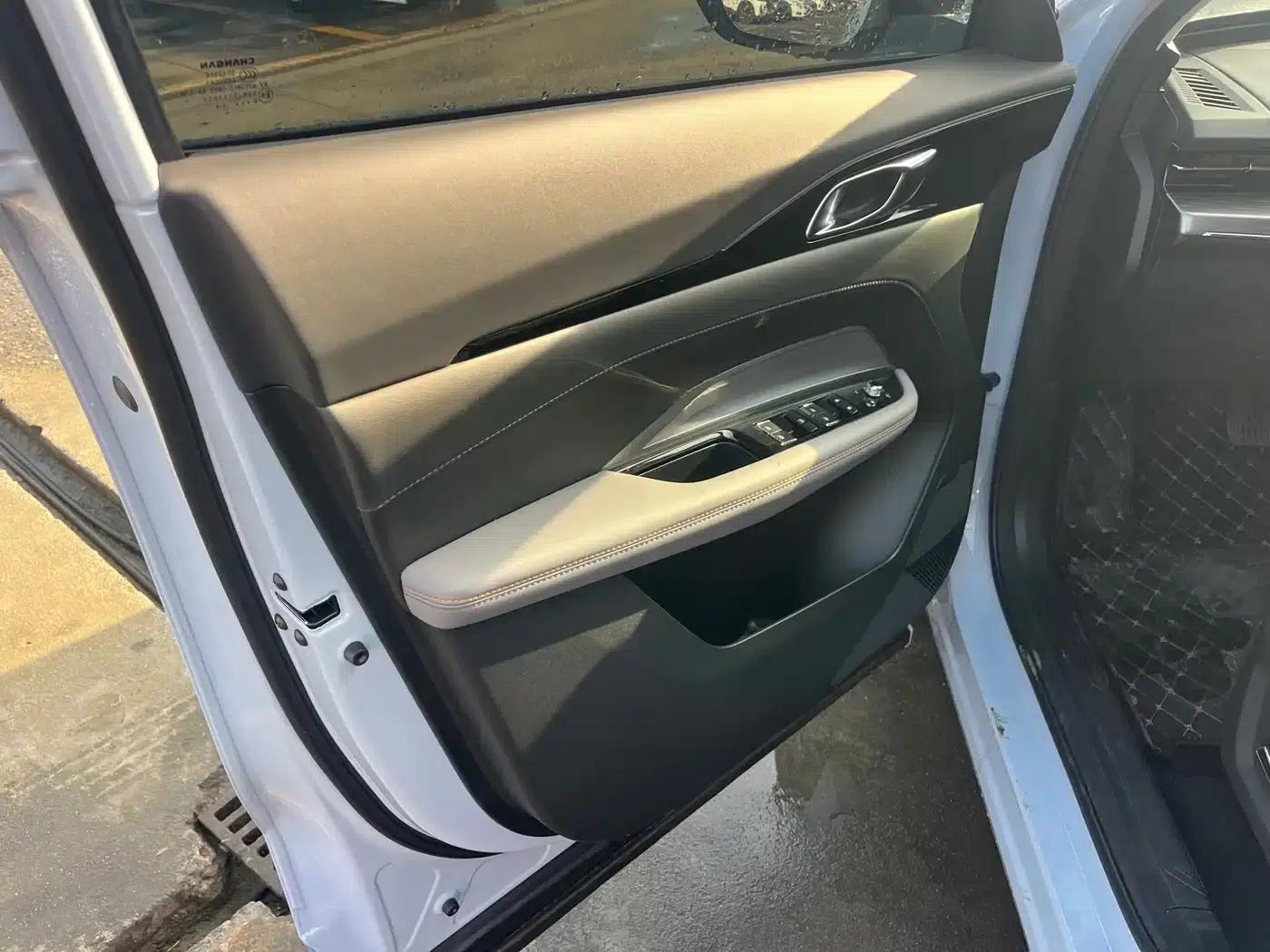 Changan Oushang Z6 2022 Blue Whale 1.5T DCT Smart Edition — миниатюра 11