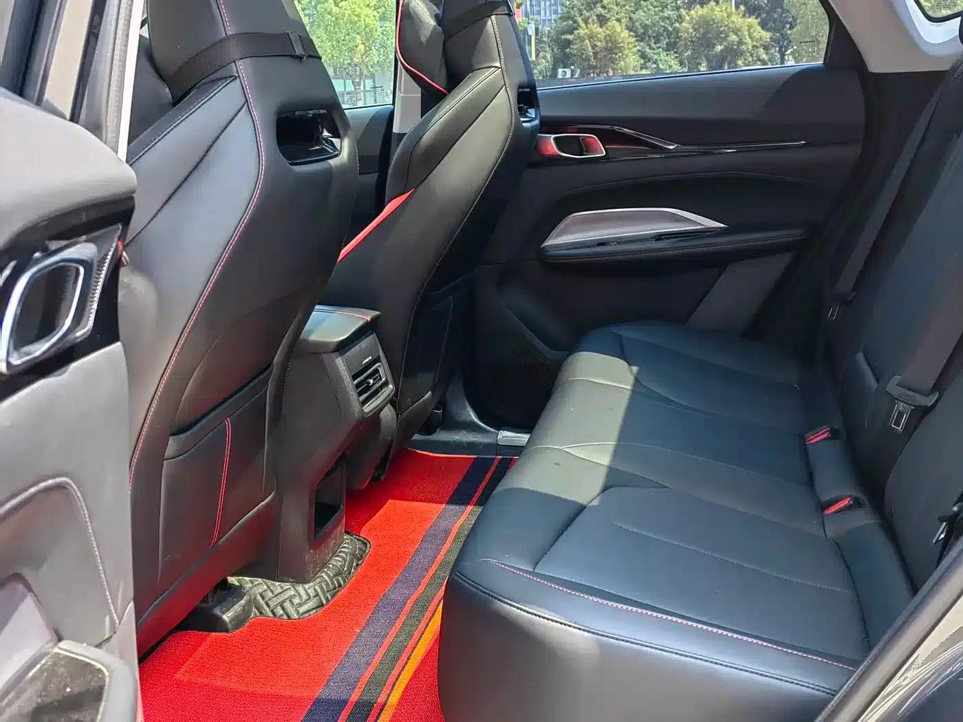 Changan Oushang Z6 2022 Blue Whale 1.5T DCT Smart Edition — миниатюра 10