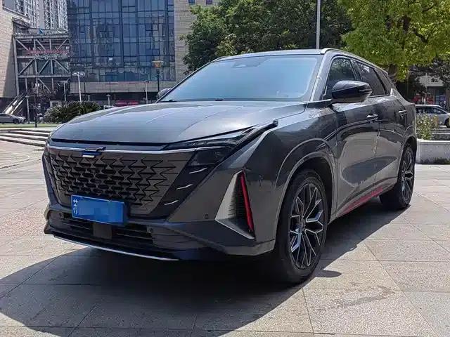 Changan Oushang Z6 2022 Blue Whale 1.5T DCT Smart Edition