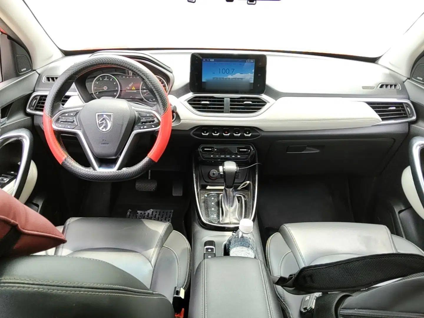 Baojun 530 2018 1.5T DCT Flagship Version China V Emission Standard — миниатюра 13