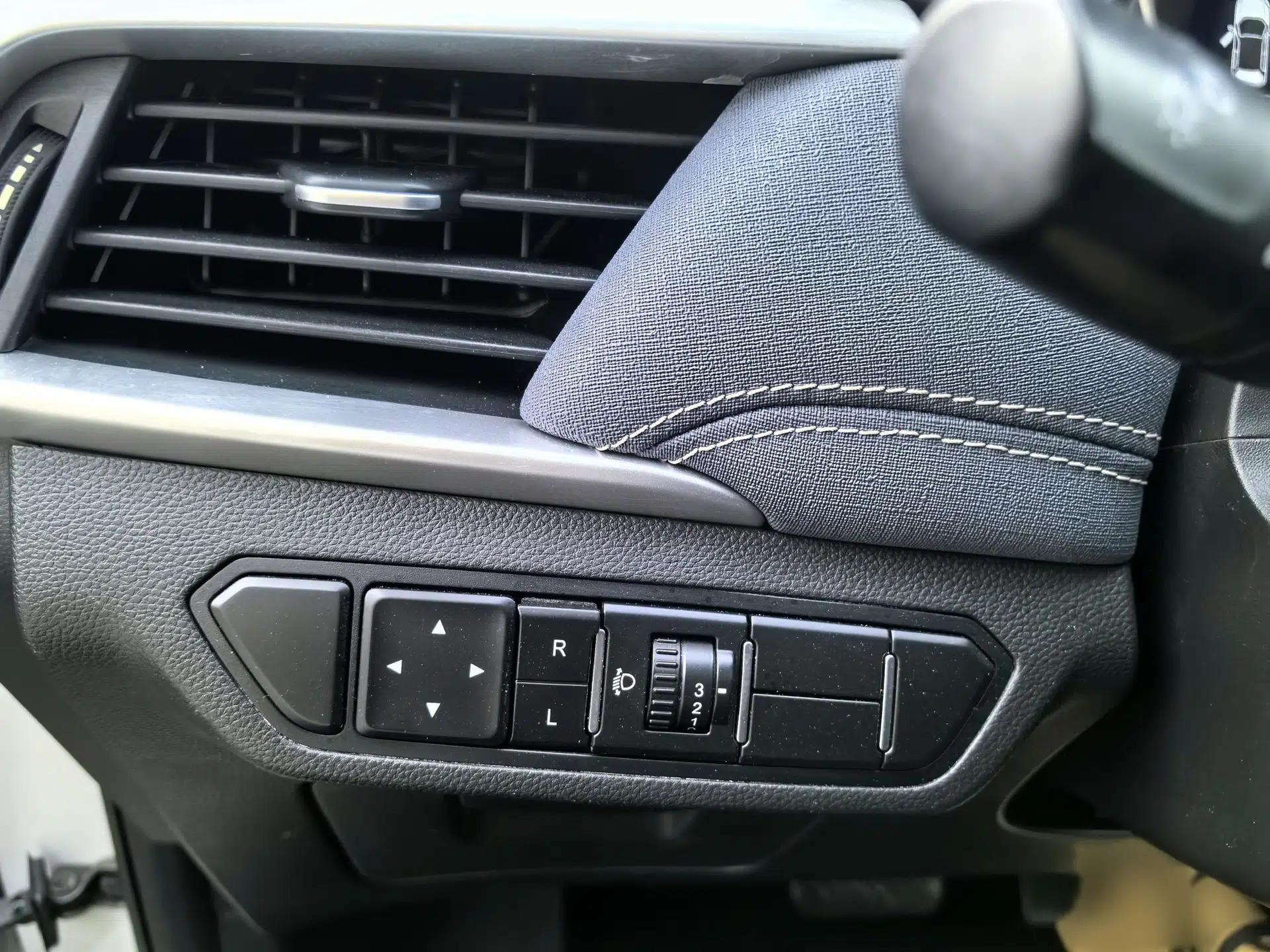 Baojun 530 2018 1.8L Automatic Elite Version China V Emission Standard — миниатюра 25