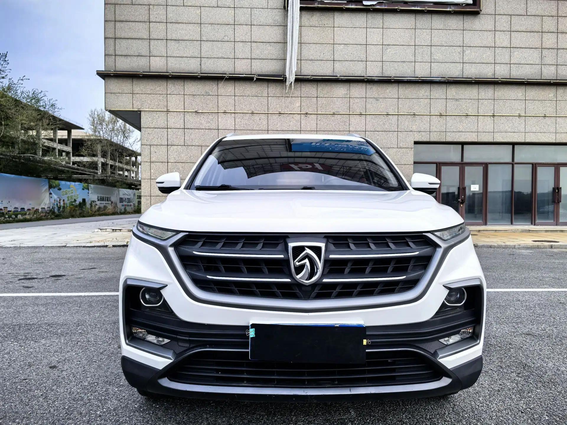 Baojun 530 2018 1.8L Automatic Elite Version China V Emission Standard — миниатюра 7