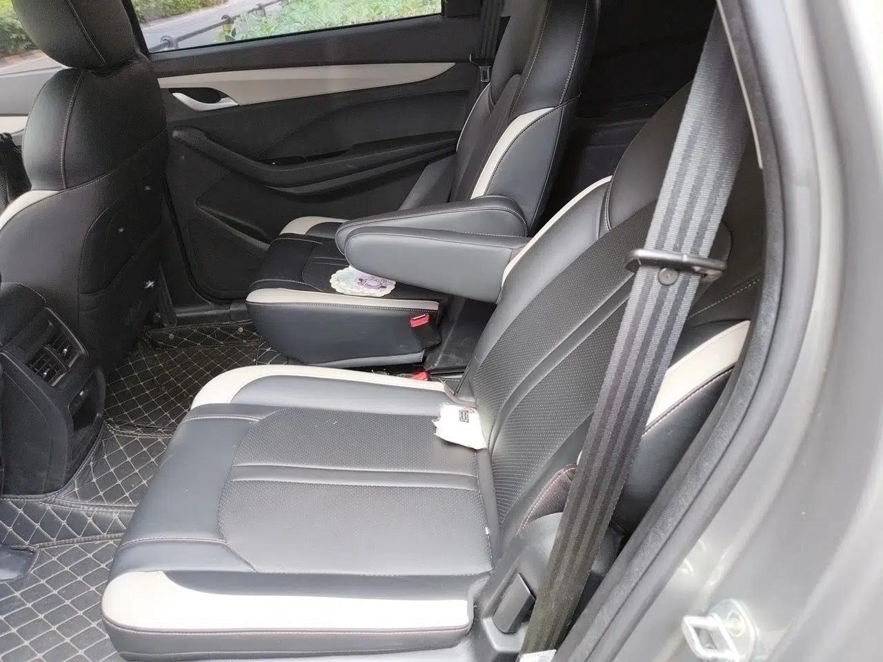 Baojun 360 2021 1.5L CVT Elite Version 77kW — миниатюра 18