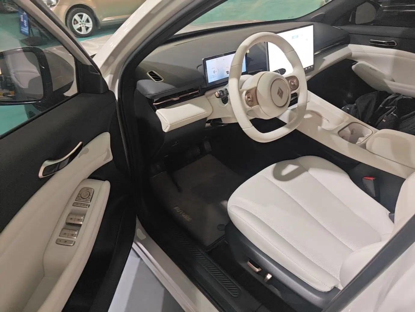 Baojun Yunhai 2024 140km Plug-in Hybrid Version — миниатюра 19